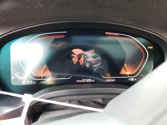 5UX33DT09N9M43997 - 2022 BMW X4 XDRIVE3 WHITE photo 8