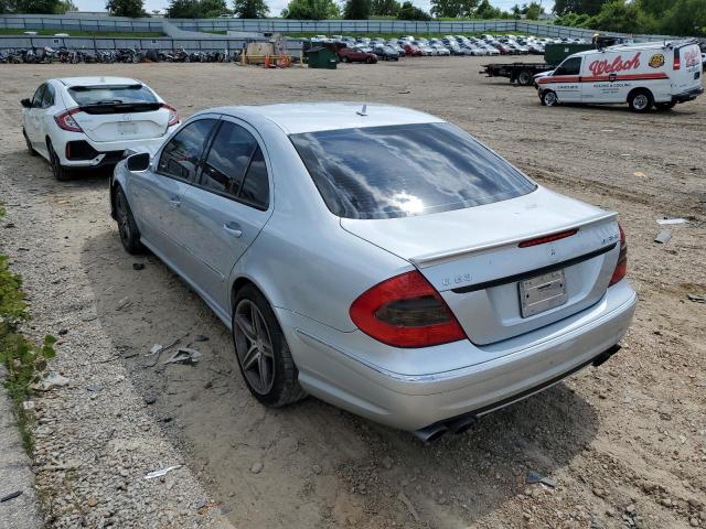 WDBUF77X59B347108 - 2009 MERCEDES-BENZ E 63 AMG SILVER photo 3