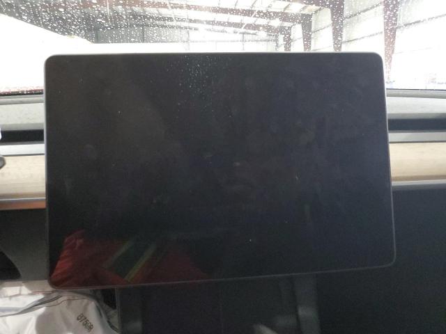 5YJYGAEDXMF133906 - 2021 TESLA MODEL Y Rouge photo 8