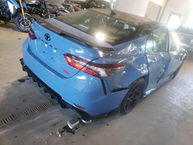 4T1KZ1AKXNU070511 - 2022 TOYOTA CAMRY TRD BLUE photo 4