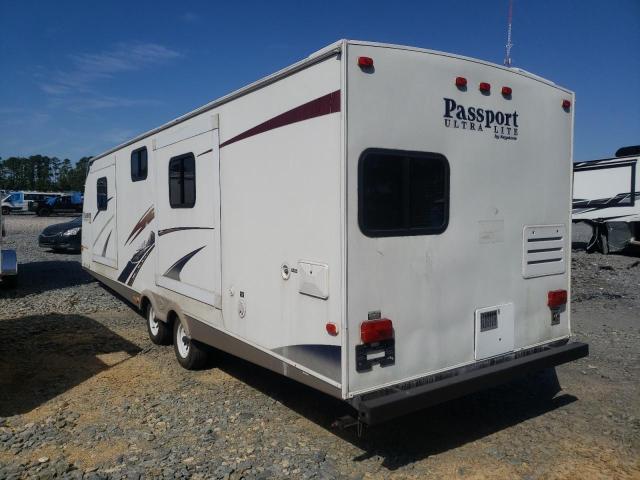 4YDT2882X96412235 - 2009 KEYSTONE PASSPORT 白色 照片 3