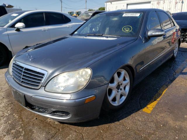 WDBNG84J26A480479 - 2006 MERCEDES-BENZ S 500 4MAT GRAY photo 2