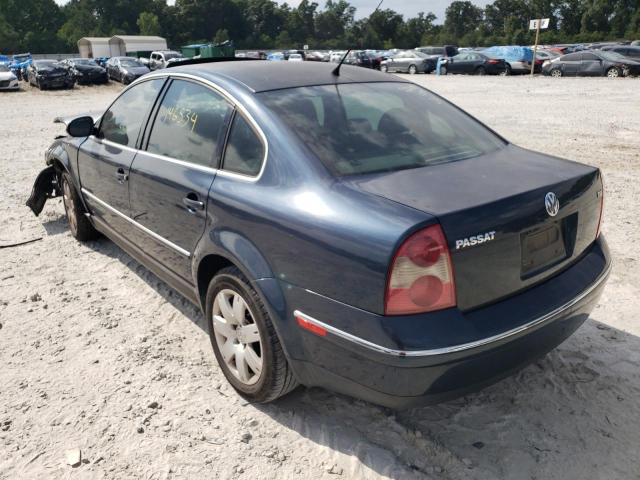 WVWAE63B75P022212 - 2005 VOLKSWAGEN PASSAT GLS BLUE photo 3