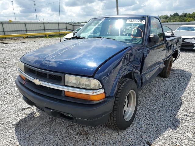 1GCCS14W528189714 - 2002 CHEVROLET S TRUCK S1 BLUE photo 2