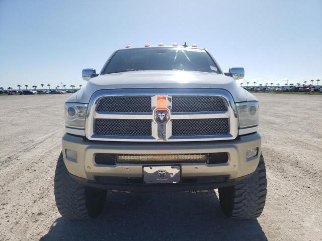 3C6UR5GL9GG101717 - 2016 RAM 2500 LONGH WHITE photo 9