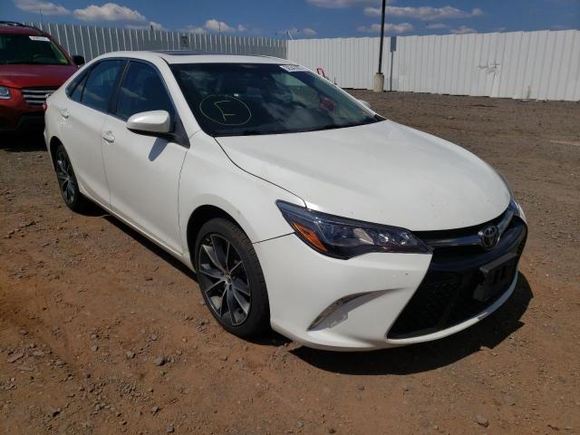 4T1BK1FK2FU559192 - 2015 TOYOTA CAMRY XSE WHITE photo 1