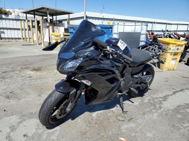 JKAEXEE17CDA05447 - 2012 KAWASAKI EX650 EC  photo 2