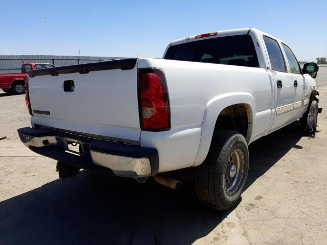 1GCGC13U26F102495 - 2006 CHEVROLET silverado WHITE photo 4