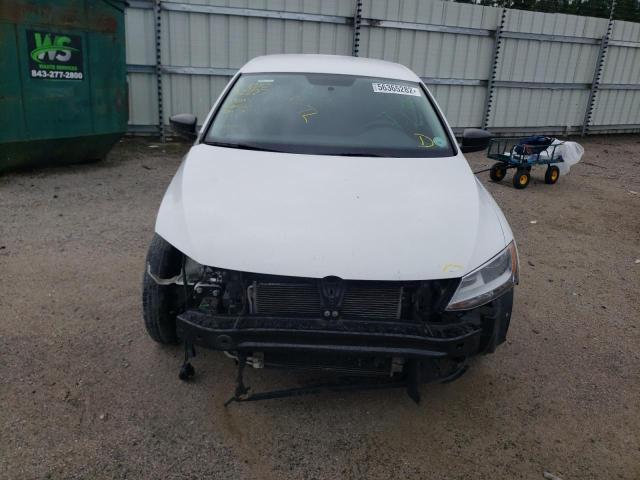 3VW2K7AJ8FM418828 - 2015 VOLKSWAGEN JETTA BASE WHITE photo 9