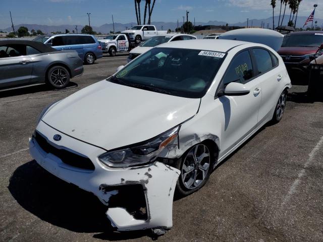 3KPF24AD9LE156031 - 2020 KIA FORTE FE WHITE photo 2