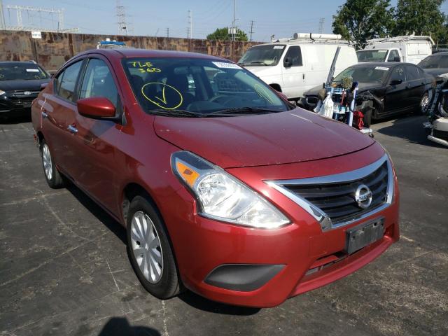 3N1CN7AP5HL807540 - 2017 NISSAN VERSA S RED photo 1