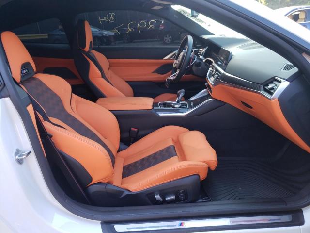 WBS43AZ08NCJ90677 - 2022 BMW M4 COMPETI WHITE photo 5