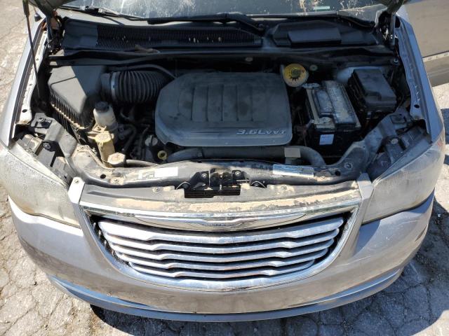 2C4RC1CG3GR128214 - 2016 CHRYSLER TOWN & COU GRAY photo 7