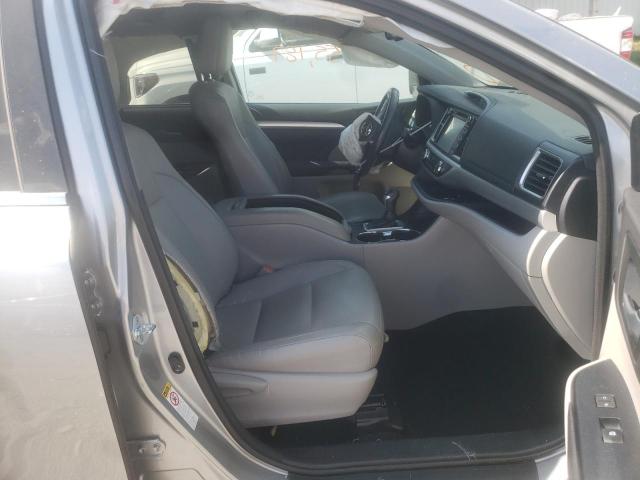 5TDKKRFH3GS155637 - 2016 TOYOTA HIGHLANDER XLE  ფოტო 5