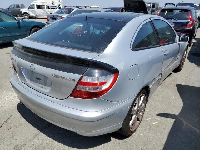 WDBRN40J55A650290 - 2005 MERCEDES-BENZ C 230K SPO SILVER photo 4