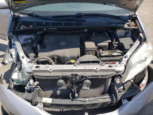 5TDKK3DC9GS727976 - 2016 TOYOTA SIENNA LE SILVER photo 7