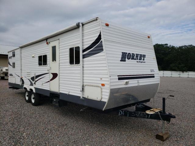 4YDT31B256E320657 - 2006 KEYSTONE HORNET WHITE photo 1