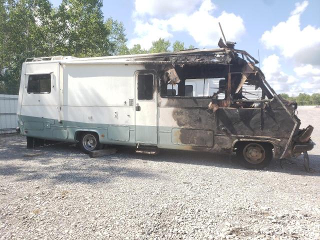 1GBKP37W8H3314736 - 1987 CHEVROLET MOTORHOME BURN photo 9