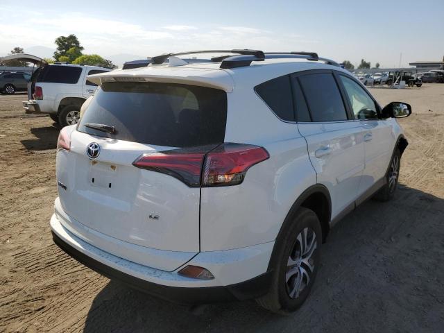 JTMZFREV4HJ138161 - 2017 TOYOTA RAV4 LE WHITE photo 4