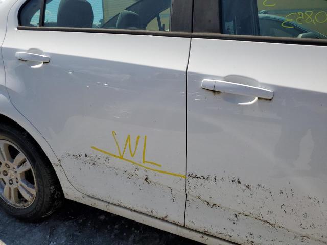 1G1JA5SH3C4134654 - 2012 CHEVROLET SONIC LS 白色 照片 9