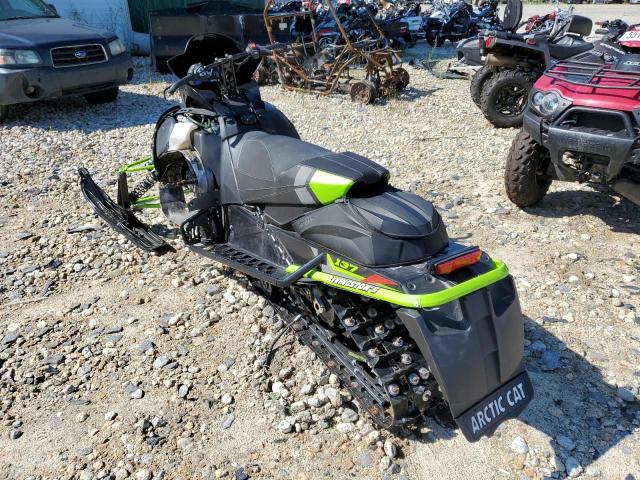 4UF17SNWXHT113952 - 2017 ARCTIC CAT SNOWMOBILE BLACK photo 3