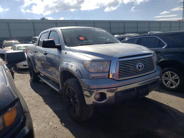 5TFEM5F13BX022057 - 2011 TOYOTA TUNDRA CREWMAX SR5  photo 1