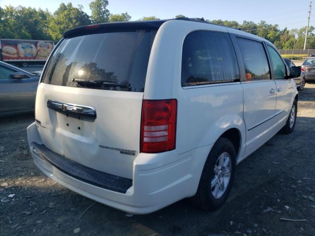 2A4RR8DX7AR330285 - 2010 CHRYSLER TOWN & COU WHITE photo 4