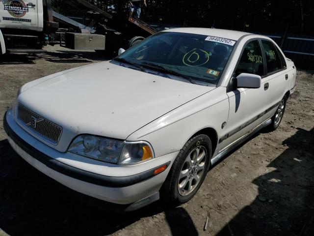 YV1VS2558YF583159 - 2000 VOLVO S40 WHITE photo 2