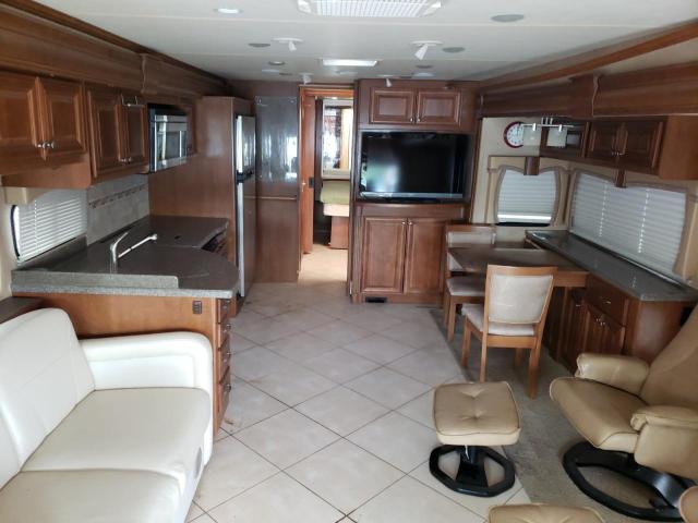 4UZAB2DTXBCBB5652 - 2011 FREIGHTLINER CHASSIS XC ორფეროვანი ფოტო 6