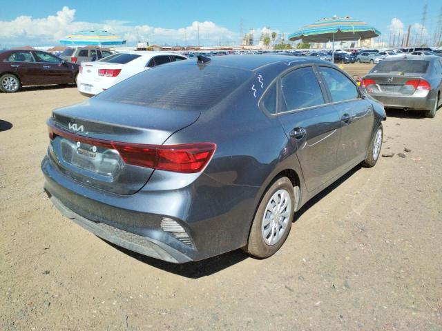 3KPF24AD2NE484247 - 2022 KIA FORTE FE CHARCOAL photo 4