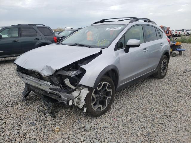 JF2GPABC2H8217538 - 2017 SUBARU CROSSTREK SILVER photo 2