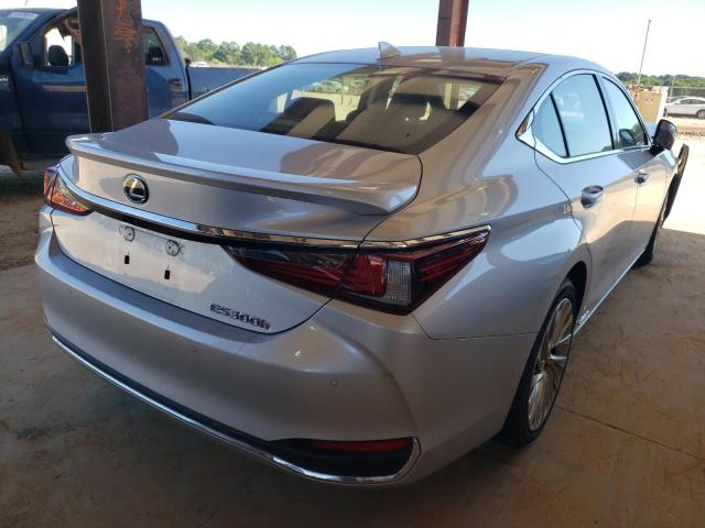 JTHB21B13K2026869 - 2019 LEXUS ES 300H SILVER photo 4