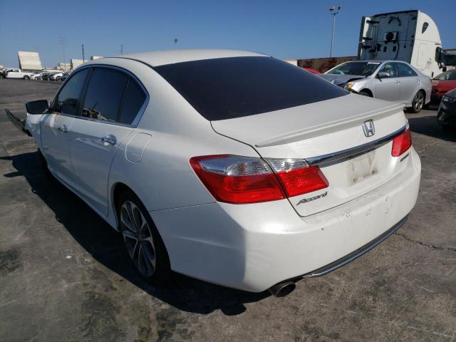 1HGCR2F57FA189364 - 2015 HONDA ACCORD SPO თეთრი ფოტო 3