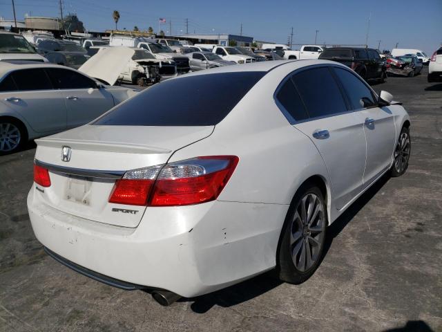 1HGCR2F57FA189364 - 2015 HONDA ACCORD SPO თეთრი ფოტო 4