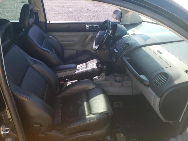 3VWED21C92M440729 - 2002 VOLKSWAGEN NEW BEETLE 黑色 照片 5