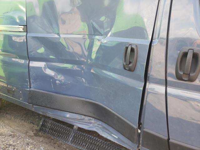 3C6TRVDG1KE513945 - 2019 RAM PROMASTER ლურჯი ფოტო 9