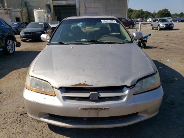 1HGCG6674XA011752 - 1999 HONDA ACCORD EX SILVER photo 9