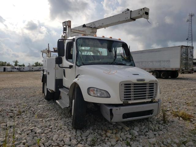 3ALACWDUXHDJG6735 - 2017 FREIGHTLINER M2 106 MED WHITE photo 1