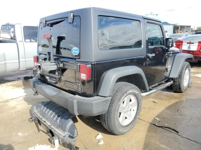 1C4AJWAG3HL560542 - 2017 JEEP WRANGLER S BLACK photo 4