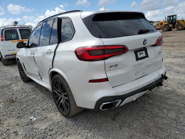 5UXCR6C5XKLL05793 - 2019 BMW X5 XDRIVE4 WHITE photo 3