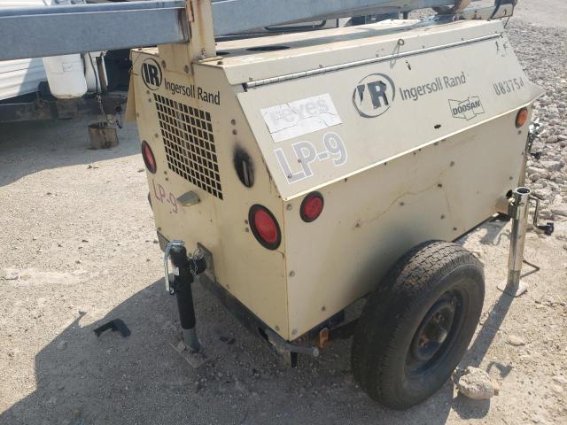 4FVLSBDAXB0429814 - 2011 DOOS GENERATOR BEIGE photo 6