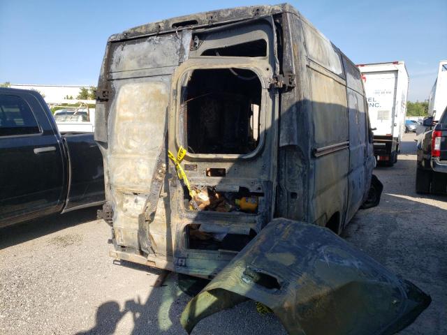 3C6TRVCG7KE541072 - 2019 RAM PROMASTER თეთრი ფოტო 4