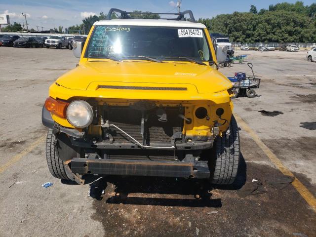 JTEZU11F28K004003 - 2008 TOYOTA FJ CRUISER YELLOW photo 9