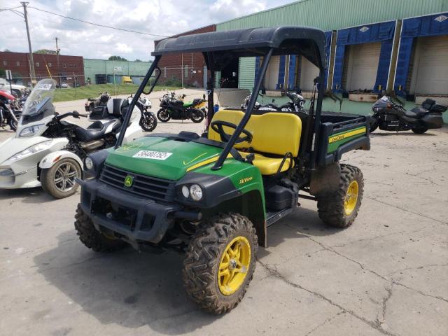 1M0825EAAKM020005 - 2019 JOHN DEERE GATOR 4X4 GREEN photo 2