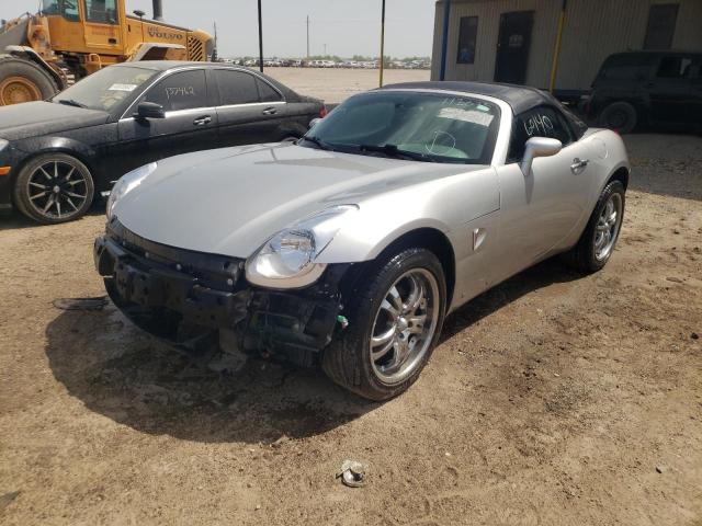 1G2MB35B16Y113073 - 2006 PONTIAC SOLSTICE SILVER photo 2