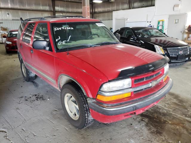 1GNDT13W8Y2196064 - 2000 CHEVROLET BLAZER RED photo 1