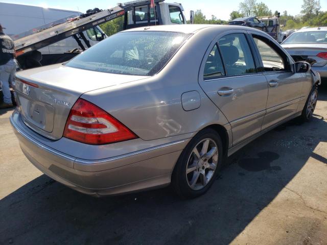 WDBRF92J57F867397 - 2007 MERCEDES-BENZ C 280 4MAT GRAY photo 4