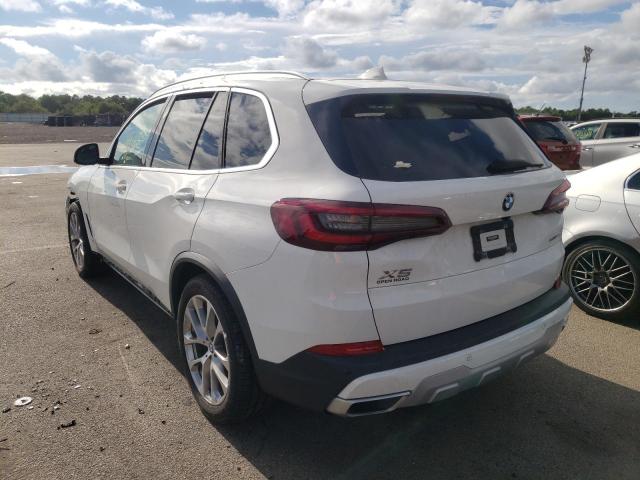 5UXCR6C00L9D55611 - 2020 BMW X5 XDRIVE4 WHITE photo 3