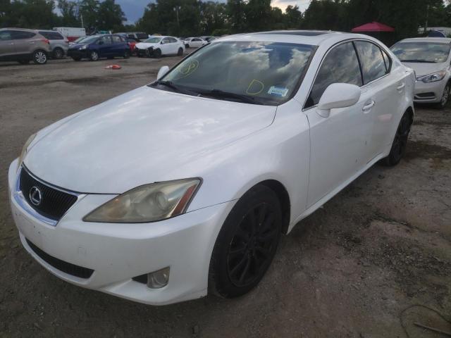 JTHCK262782020546 - 2008 LEXUS IS 250  photo 2