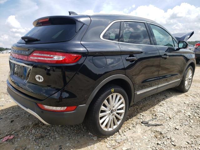 5LMCJ1C94KUL50245 - 2019 LINCOLN MKC BLACK photo 4